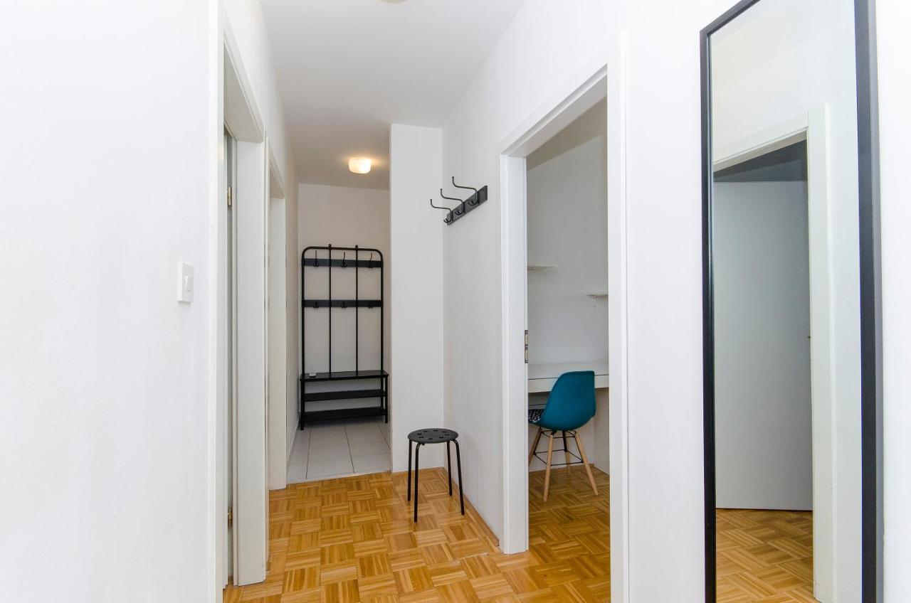 Apartament Maya *